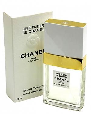 Chanel - Une Fleur