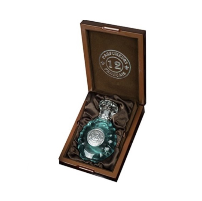 12 Parfumeurs Francais - Le Charme