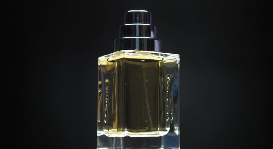 Обзор на аромат The Different Company Rose Poivree