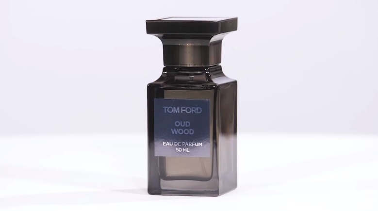 Обзор на аромат Tom Ford Oud Wood