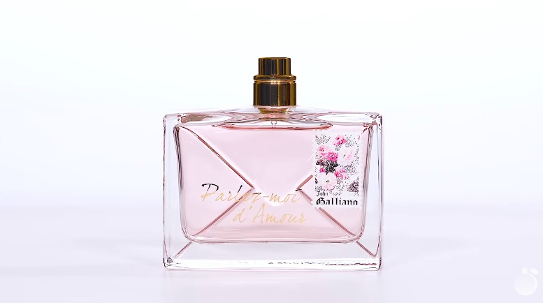 Обзор на аромат John Galliano Parlez-Moi d&lsquo;Amour