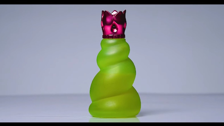 Обзор на аромат Nina Ricci Les Belles Nina Green