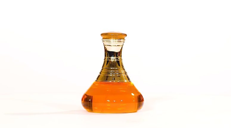 Обзор на аромат Shakira Elixir