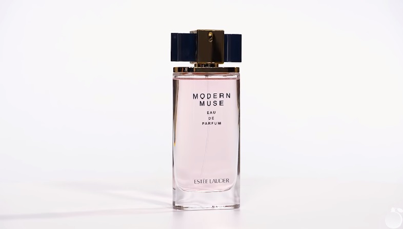 Обзор на аромат Estee Lauder Modern Muse