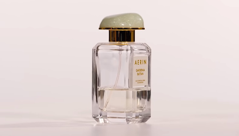 Обзор на аромат Aerin Lauder Gardenia Rattan