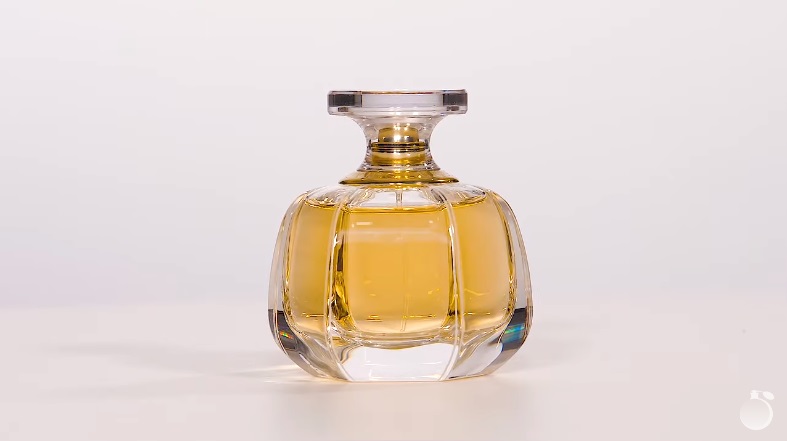 Обзор на аромат Lalique Living