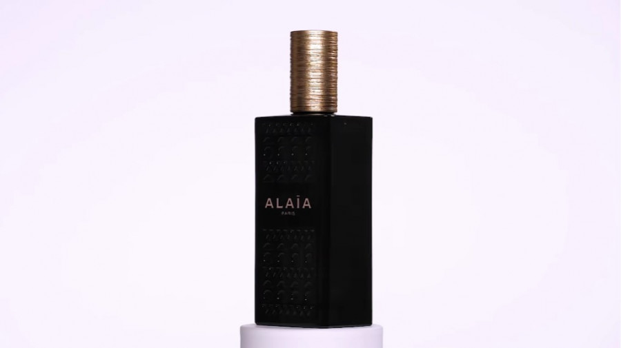 ОБЗОР НА АРОМАТ Alaia Alaia