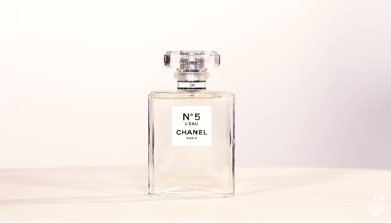 Обзор на аромат Chanel No 5 L‘eau