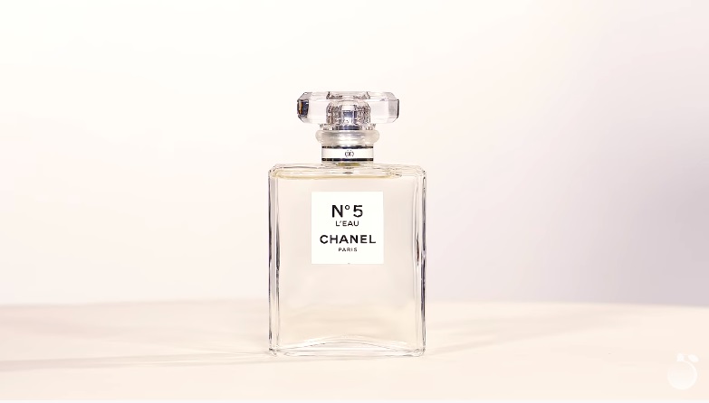 Обзор на аромат Chanel No 5 L&lsquo;eau