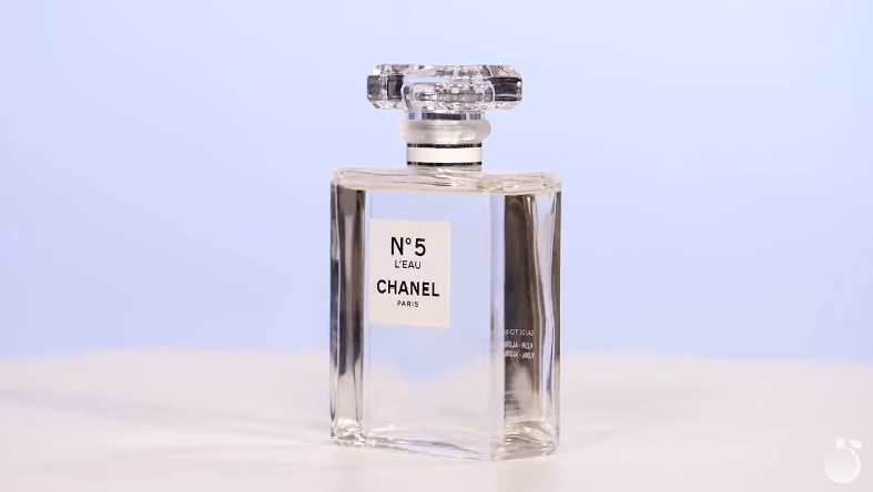 Обзор на аромат Chanel No 5 L‘eau