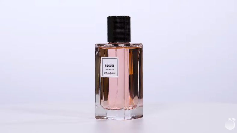 Обзор на аромат Yves Saint Laurent Blouse