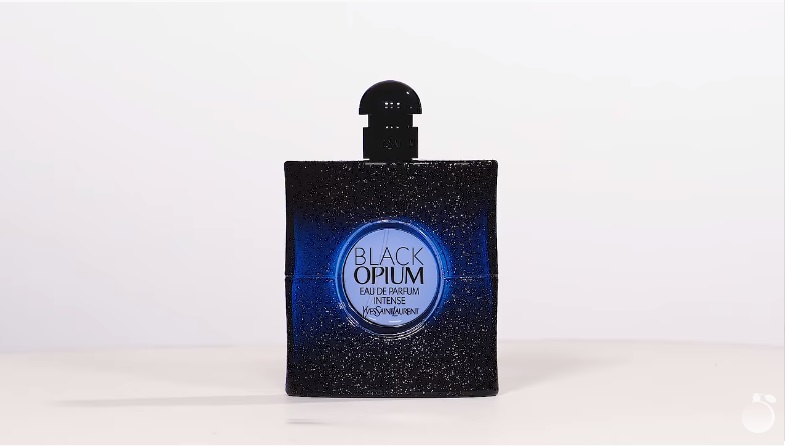 Обзор на аромат Yves Saint Laurent Black Opium Intense