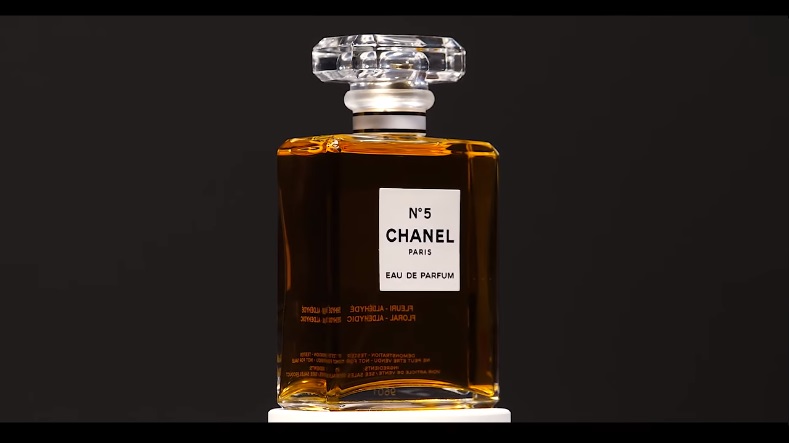 Обзор на аромат Chanel 5