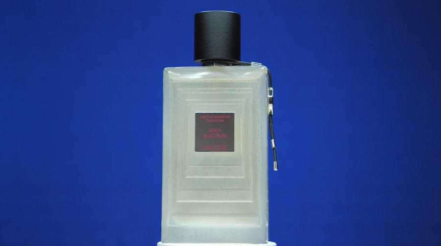 Обзор на аромат Lalique Spicy Electrum