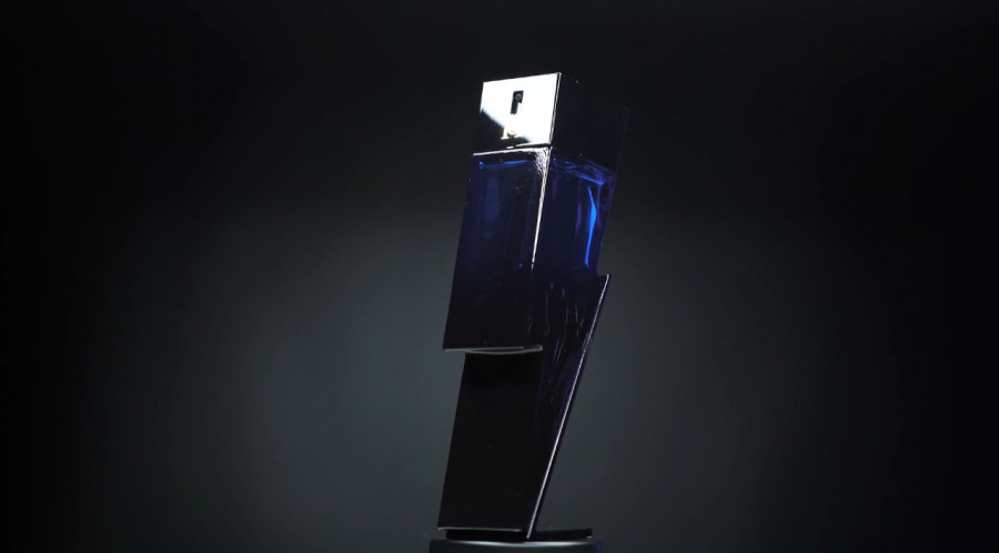 Обзор на аромат Carolina Herrera Bad Boy Cobalt Elixir