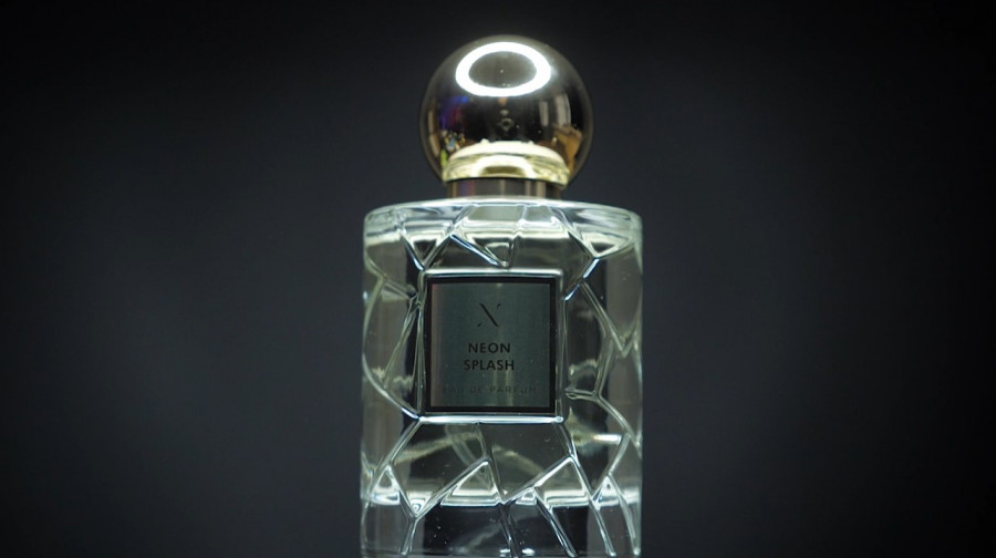 Обзор на аромат Les Soeurs De Noe Neon Splash