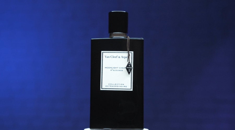 Обзор на аромат Van Cleef & Arpels Moonlight Cherry