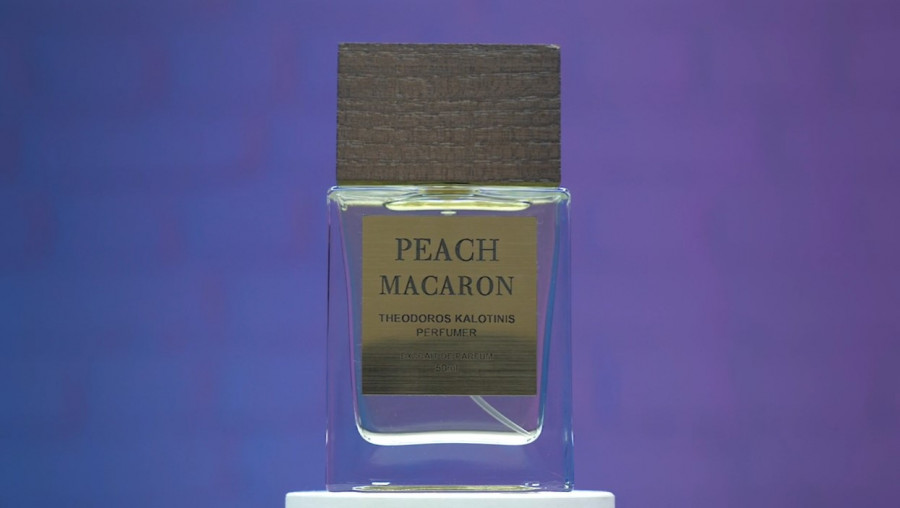 Обзор на аромат Theodoros Kalotinis Peach Macaron