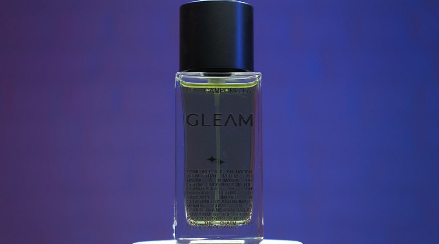 Обзор на аромат Gleam Camporella