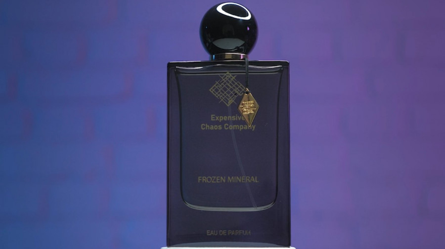 Обзор на аромат Expensive Chaos Company Frozen Mineral