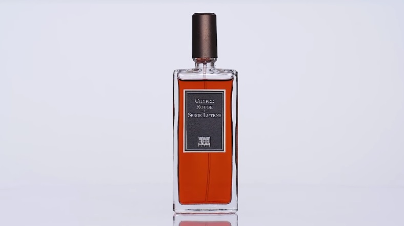Обзор на аромат Serge Lutens Chypre Rouge