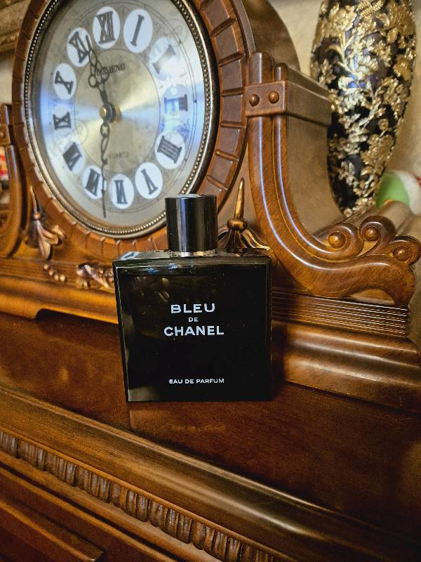 Парфюмерия Bleu De Chanel от Chanel