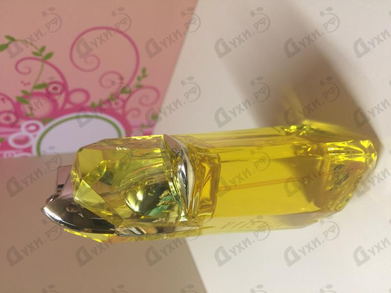 Парфюмерия Alien Sunessence Legere от Thierry Mugler