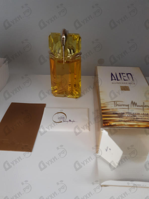 Духи Alien Sunessence Legere от Thierry Mugler