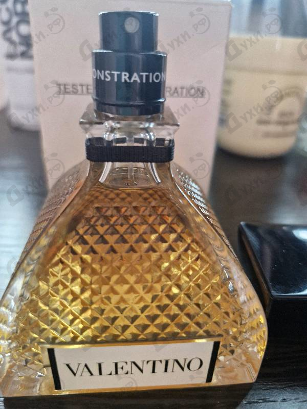 Парфюмерия Valentino Eau de Parfum от Valentino
