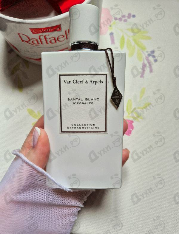 Духи Santal Blanc от Van Cleef & Arpels