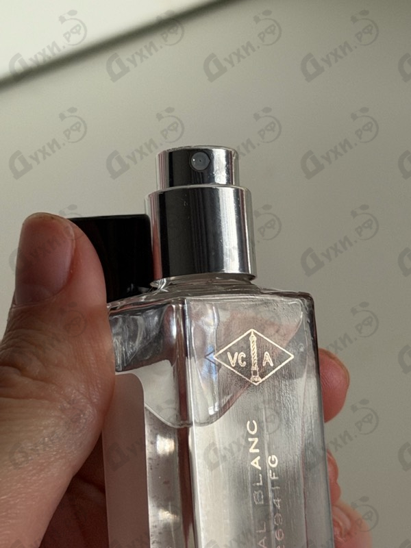 Парфюмерия Santal Blanc от Van Cleef & Arpels