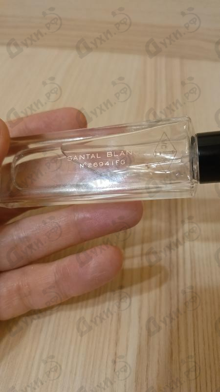 Духи Santal Blanc от Van Cleef & Arpels