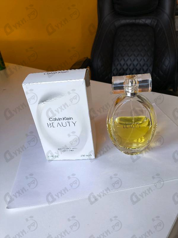 Духи Beauty от Calvin Klein