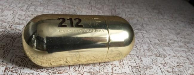 Отзыв Carolina Herrera 212 Vip