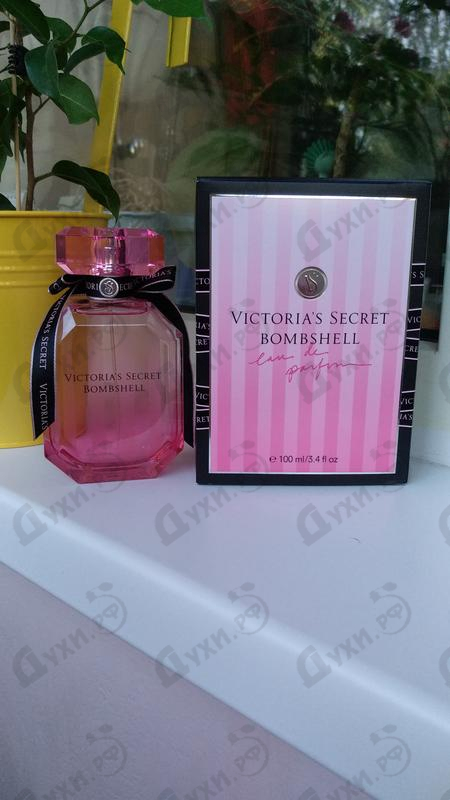 Парфюмерия Bombshell от Victoria's Secret