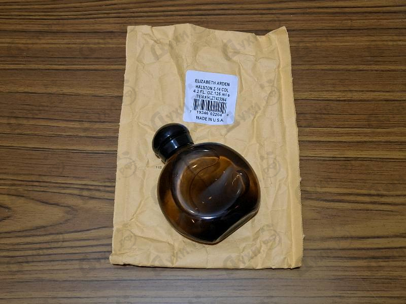 Парфюмерия Z14 от Halston