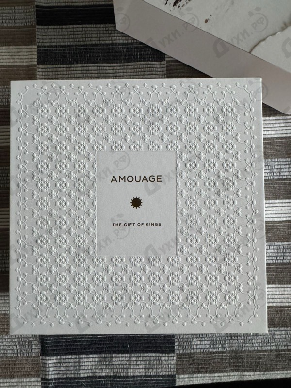 Духи Memoir от Amouage