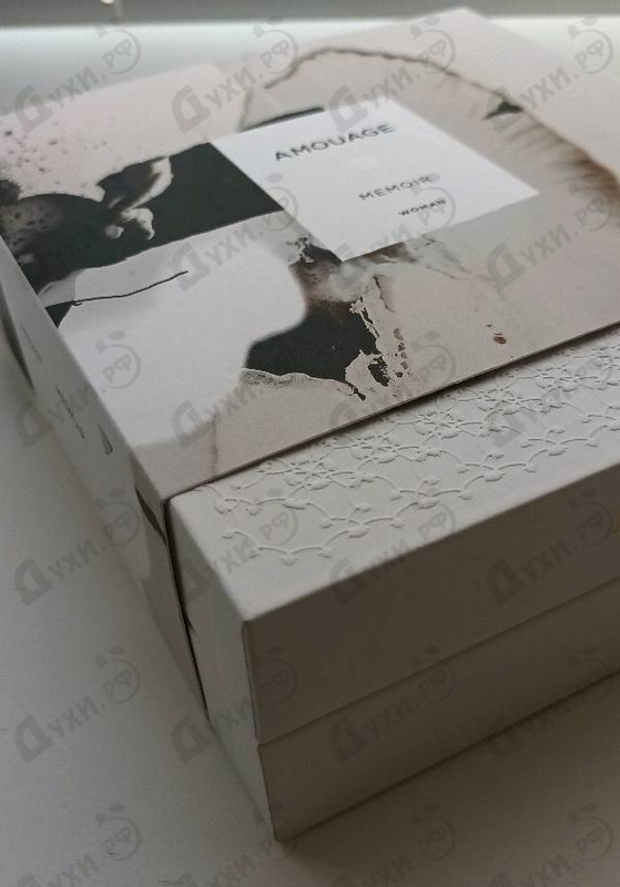 Парфюмерия Memoir от Amouage