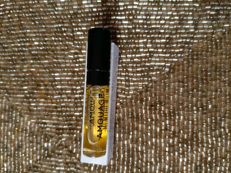 Купить Memoir от Amouage