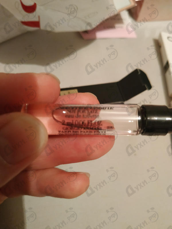 Парфюмерия Giorgio Armani Prive Rose Alexandrie Духи Prive Rose Alexandrie от Giorgio Armani