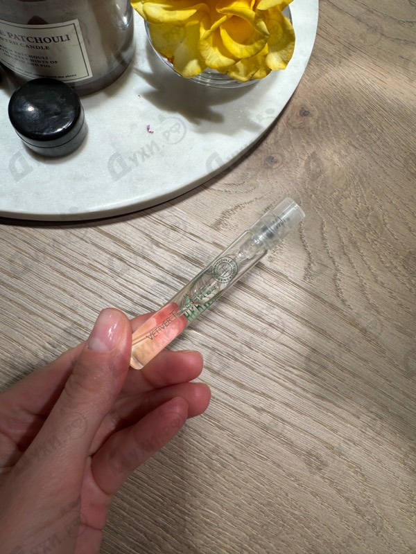 Духи Vetiver Tonka от Hermes