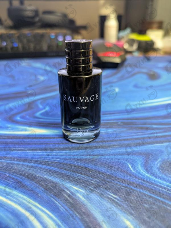 Купить Sauvage Parfum от Christian Dior