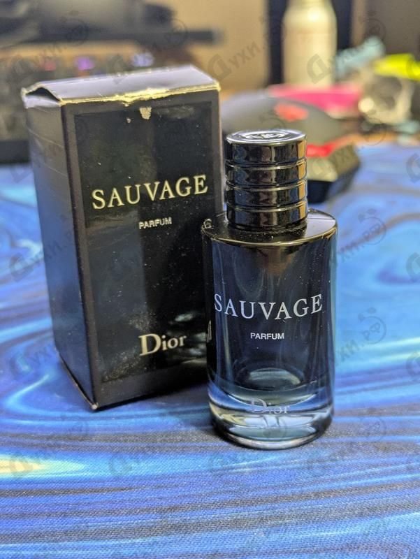 Купить Sauvage Parfum от Christian Dior