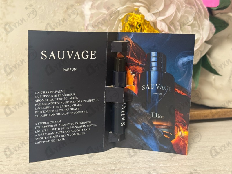 Купить Sauvage Parfum от Christian Dior