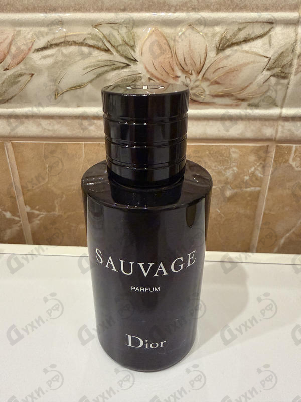 Духи Sauvage Parfum от Christian Dior