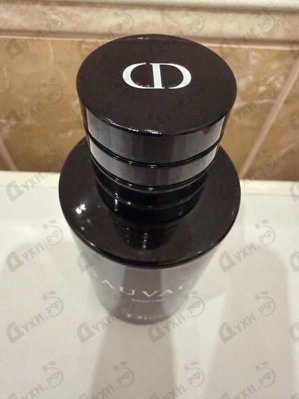 Духи Sauvage Parfum от Christian Dior