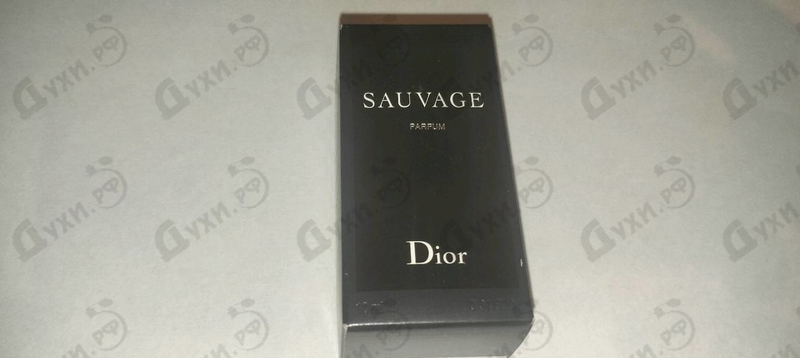 Духи Sauvage Parfum от Christian Dior
