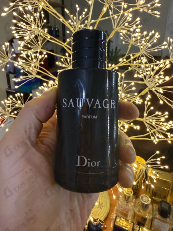 Духи Sauvage Parfum от Christian Dior