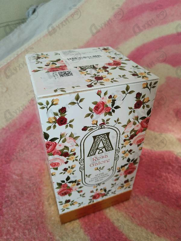 Духи Rosa Galore от Attar Collection