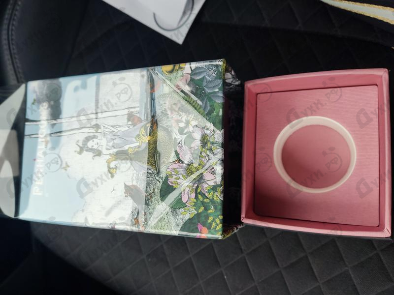 Духи The Ingenue Cousin Flora от Penhaligon's